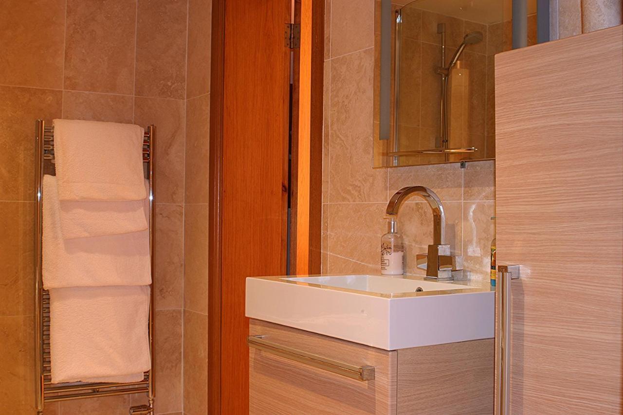 Kingsview Apartment Stirling Ngoại thất bức ảnh